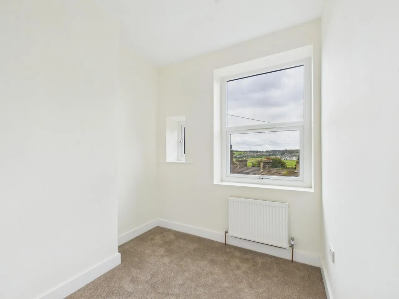 Roseberry Street, Oakworth, BD22, photo 6