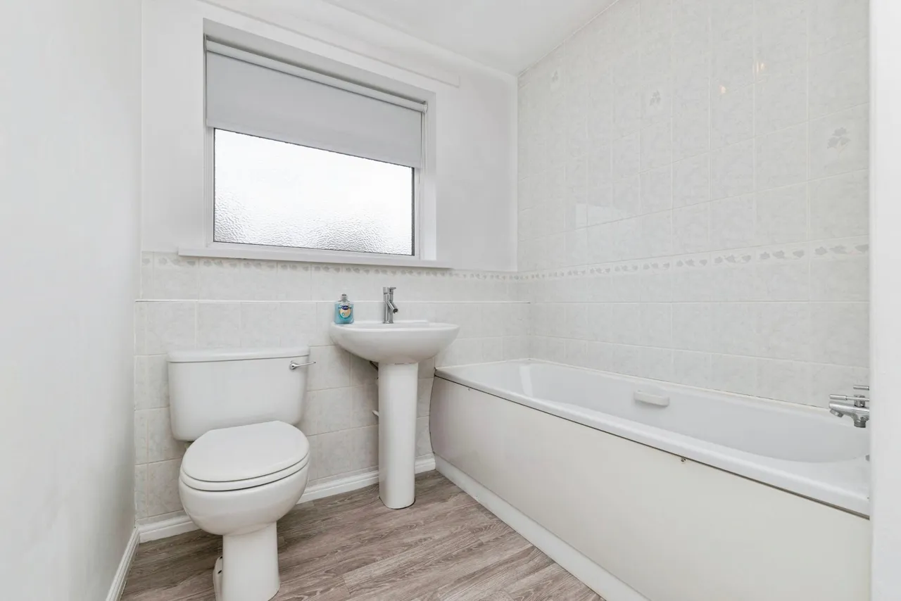 Wolveston Close, Newton Aycliffe, DL5, photo 16