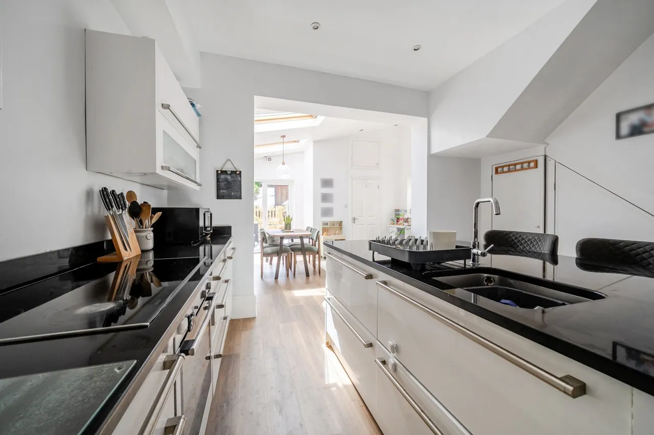 Birkbeck Road, BR3, photo 12
