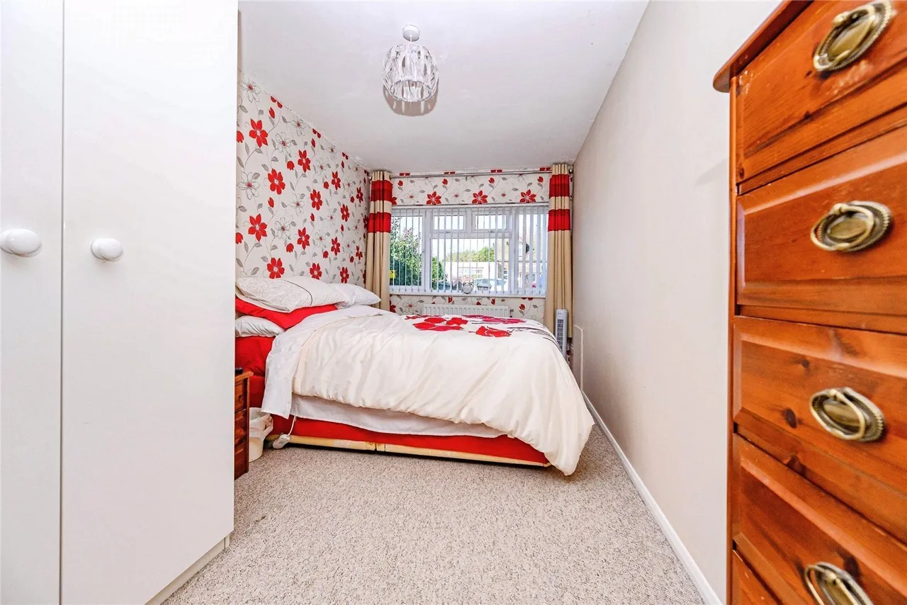 Elm Avenue, Caddington, LU1, photo 9