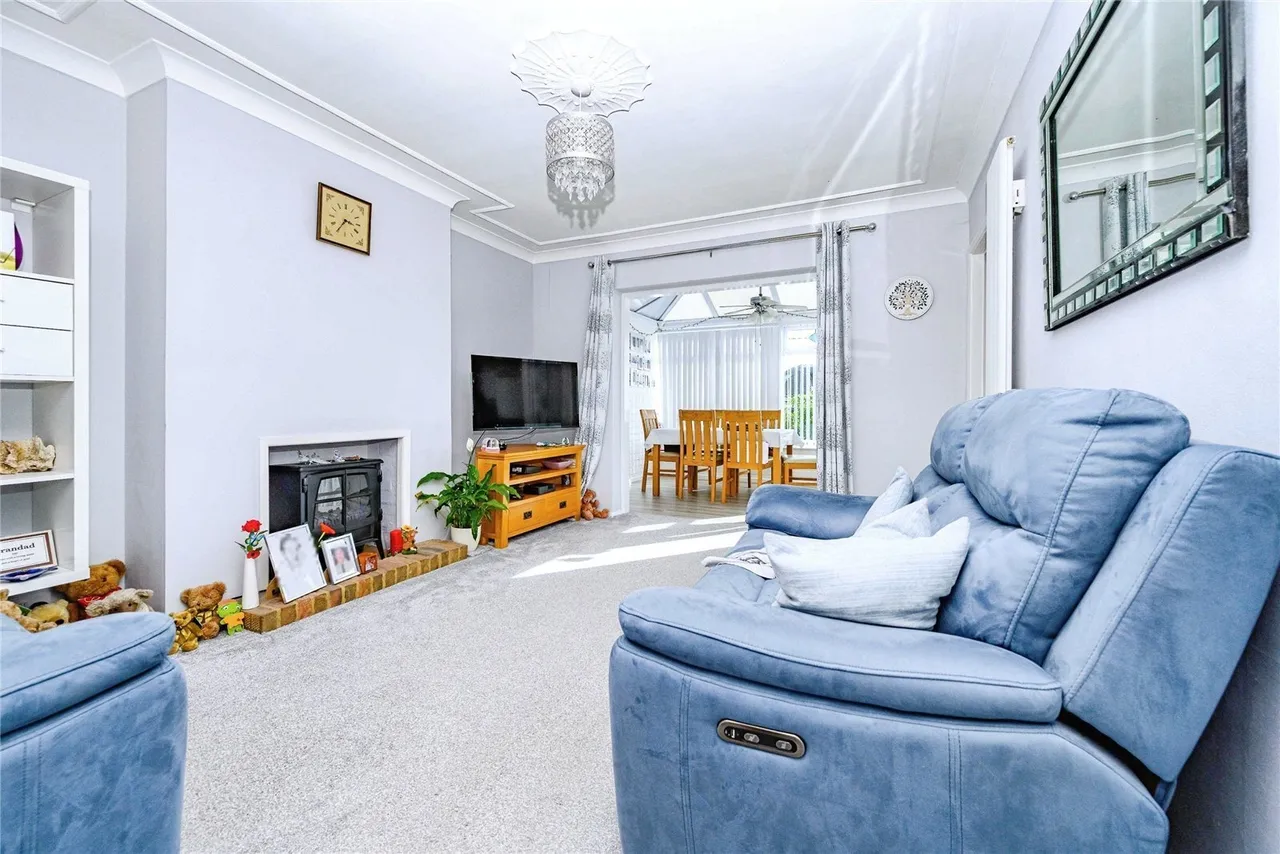 Elm Avenue, Caddington, LU1, photo 4