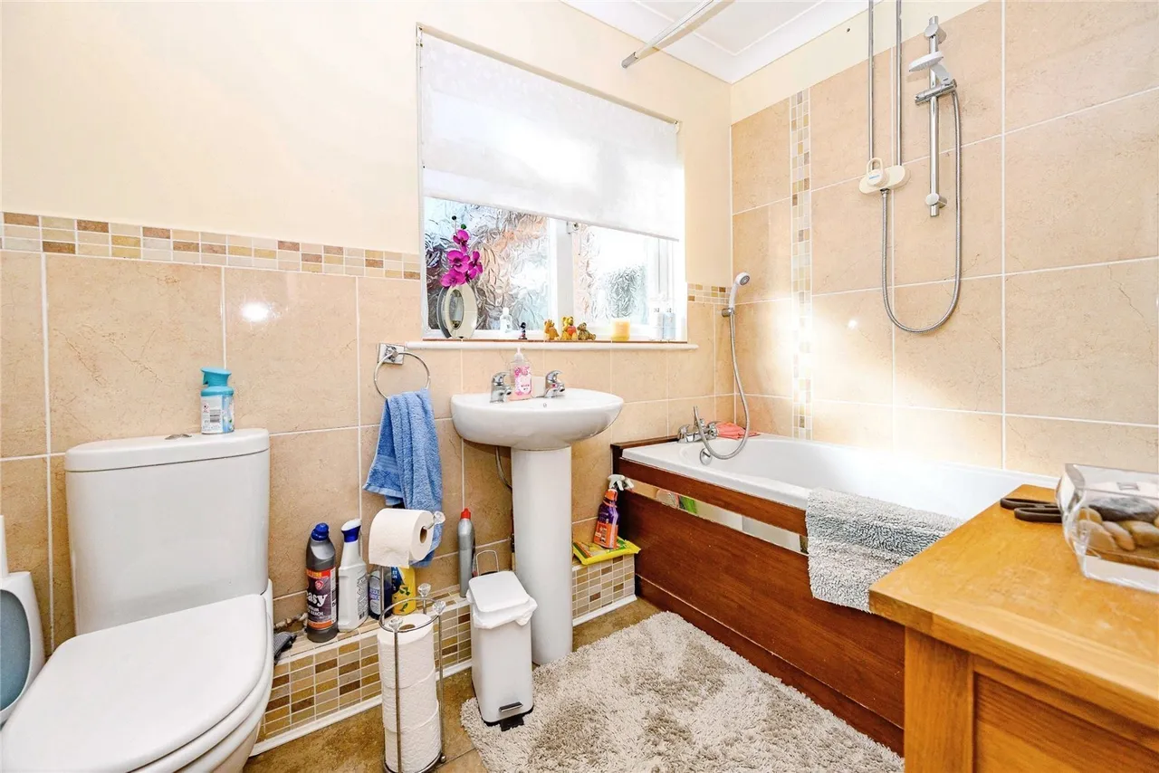 Elm Avenue, Caddington, LU1, photo 8