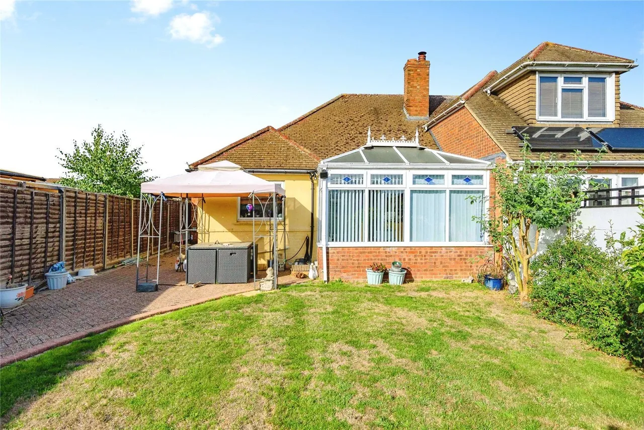 Elm Avenue, Caddington, LU1, photo 14