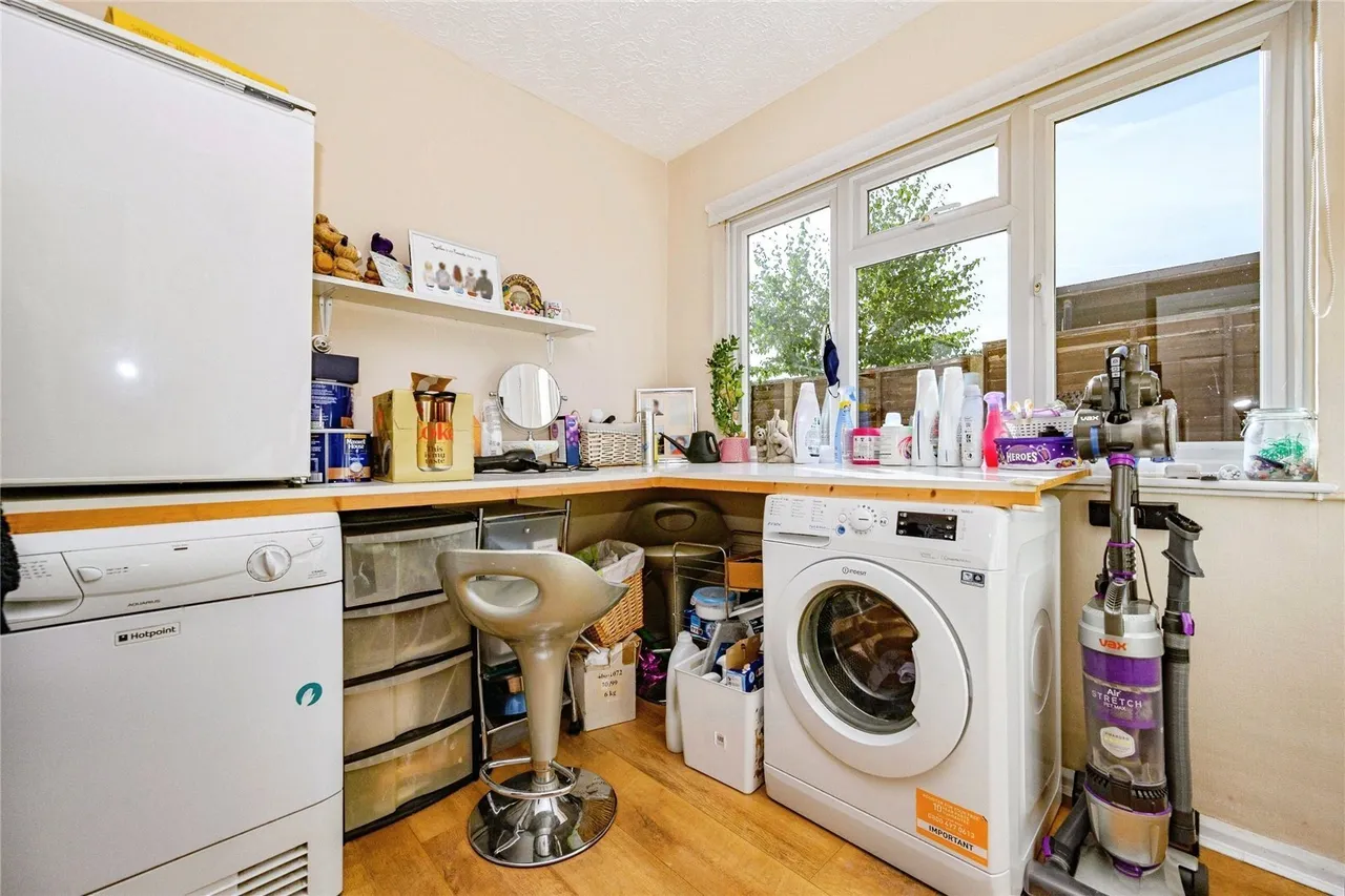 Elm Avenue, Caddington, LU1, photo 13