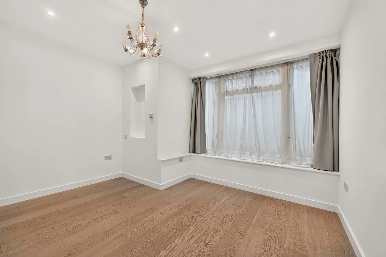 Howitt Road, Belsize Park, NW3, photo 7