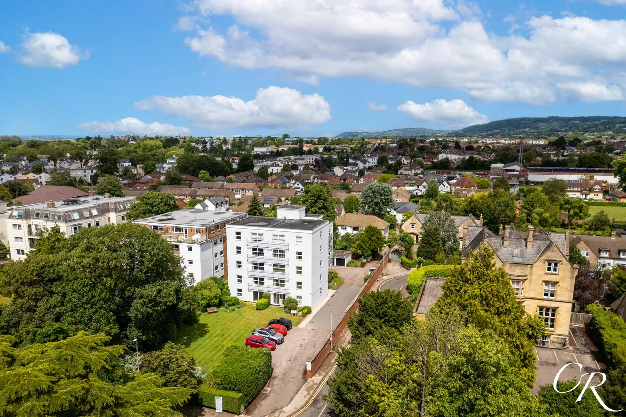 Pittville Circus Road, Pittville, photo 13