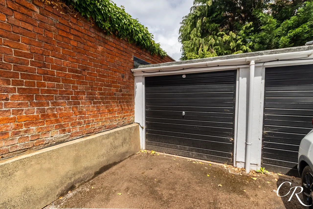 Pittville Circus Road, Pittville, photo 12