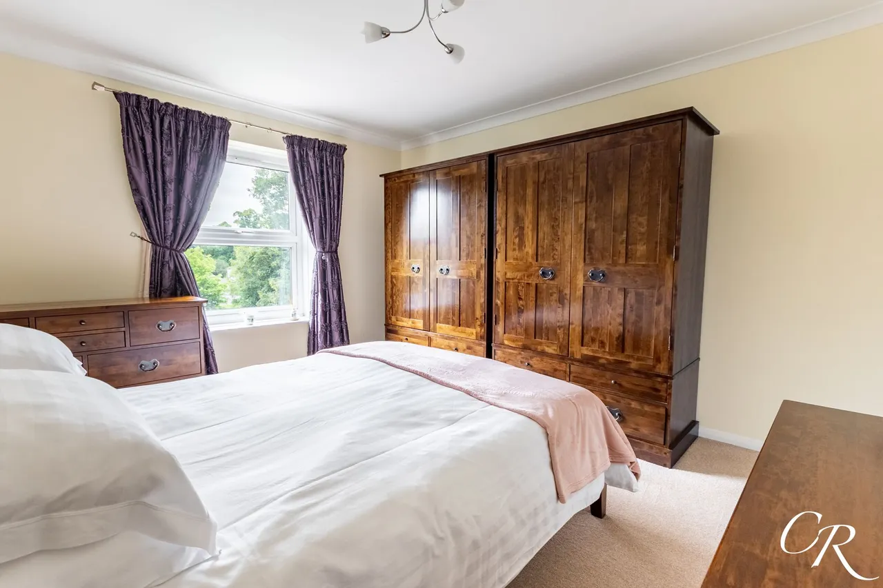 Pittville Circus Road, Pittville, photo 6