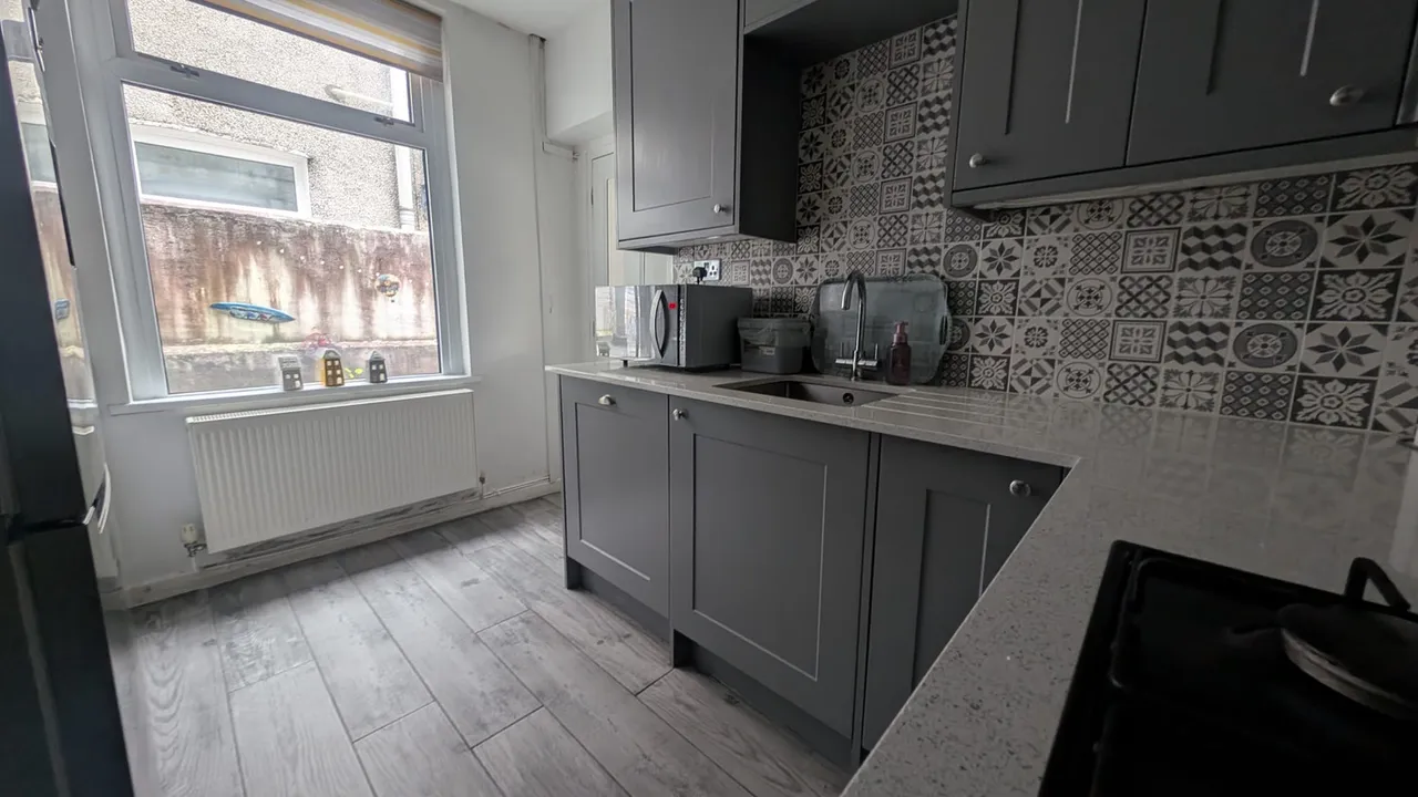 Robert Street, Ely, Cardiff, CF5 5AA, photo 4
