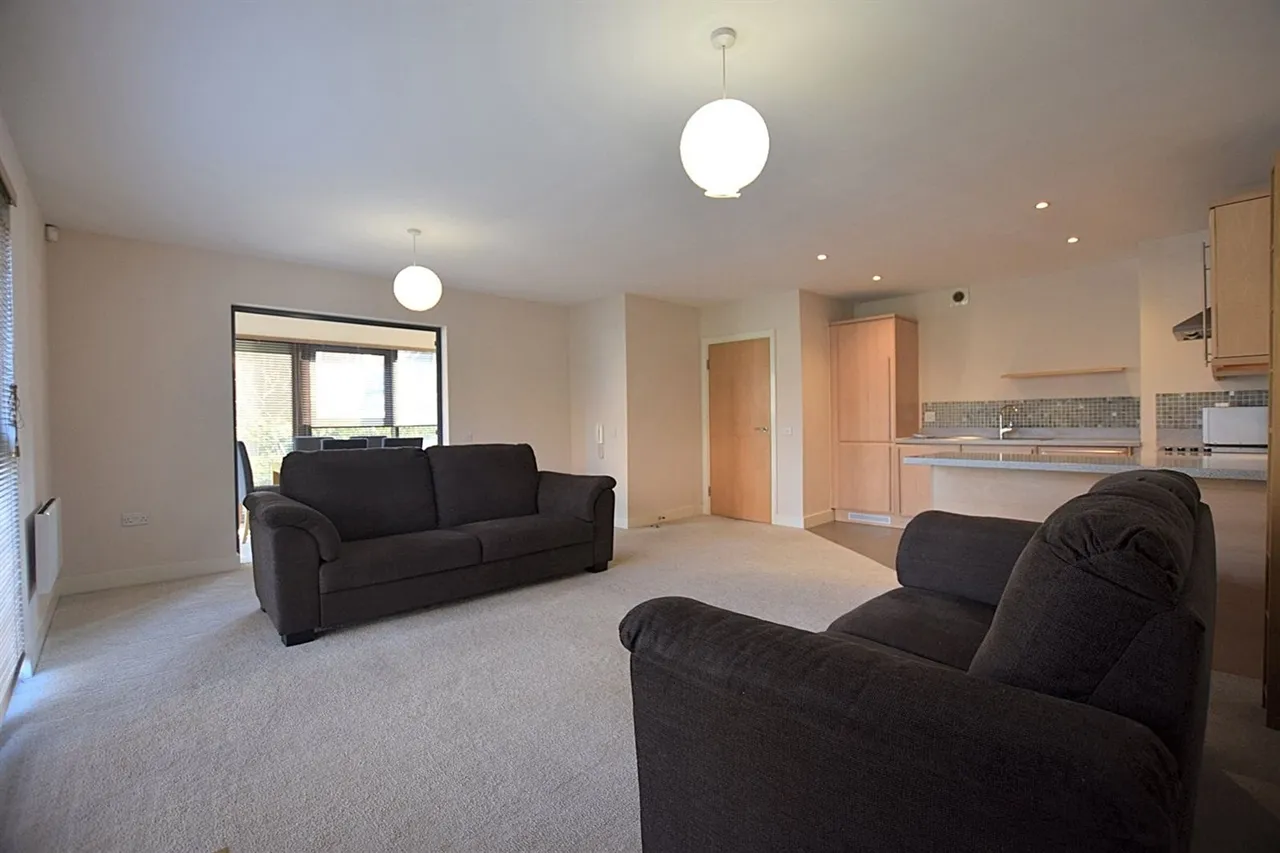 Larke Rise, Manchester, photo 6