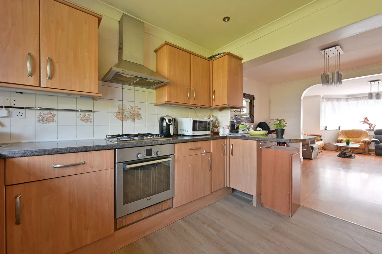 92 The Mall, Harrow, photo 6