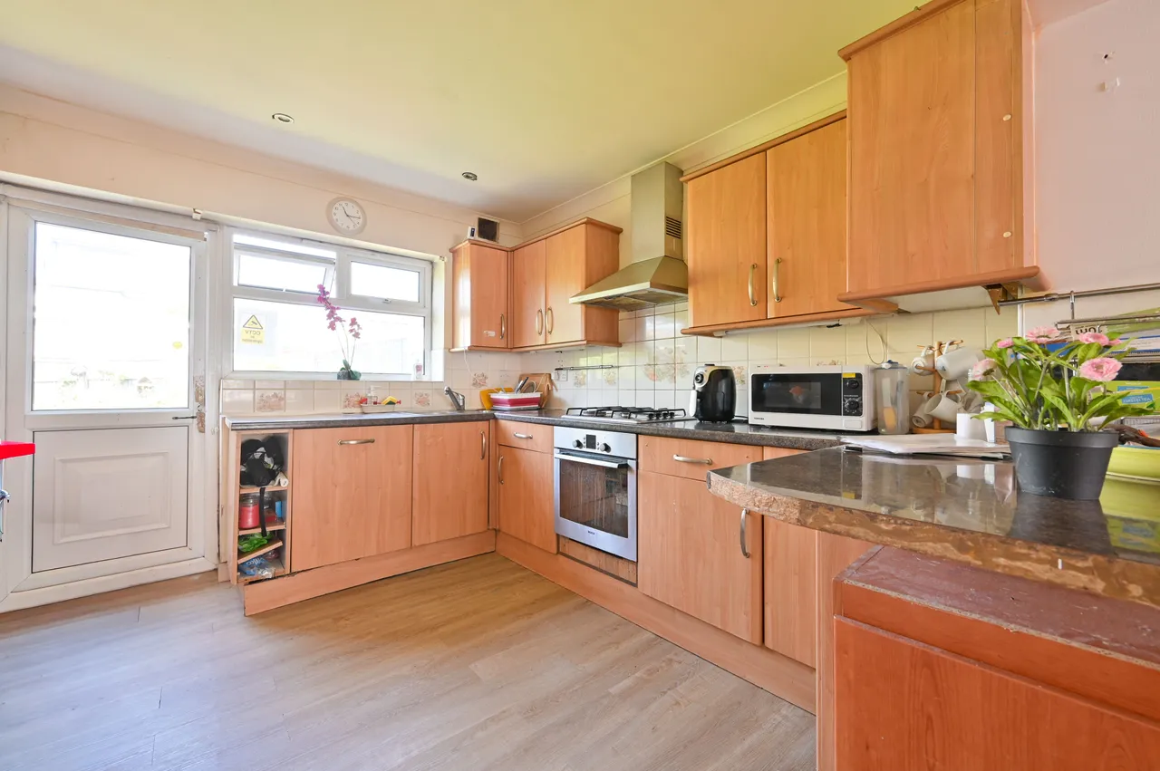 92 The Mall, Harrow, photo 5