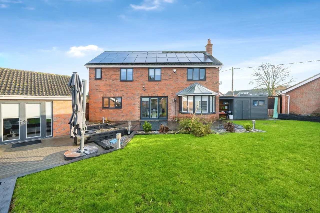 Owen Way, Higham Ferrers, NN10, photo 24