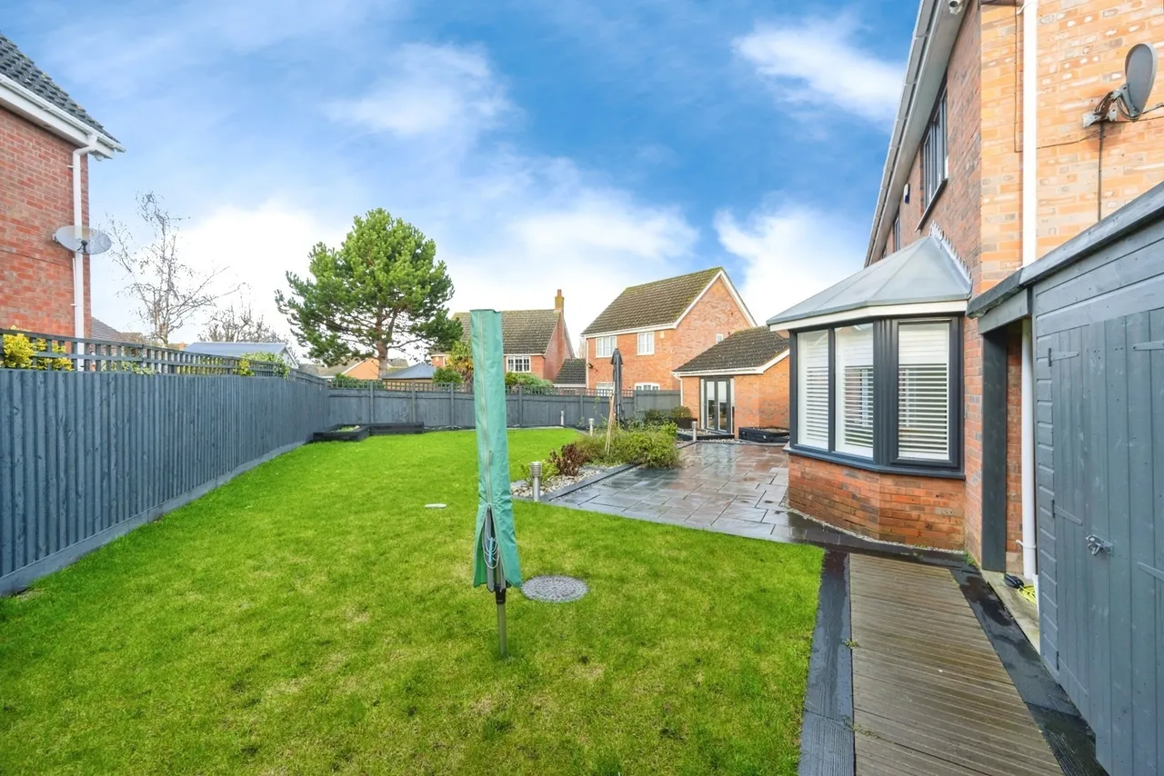Owen Way, Higham Ferrers, NN10, photo 26