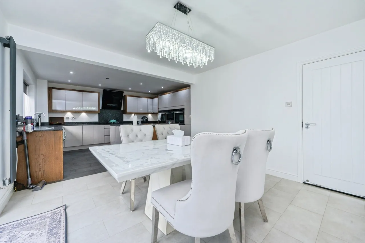 Owen Way, Higham Ferrers, NN10, photo 5