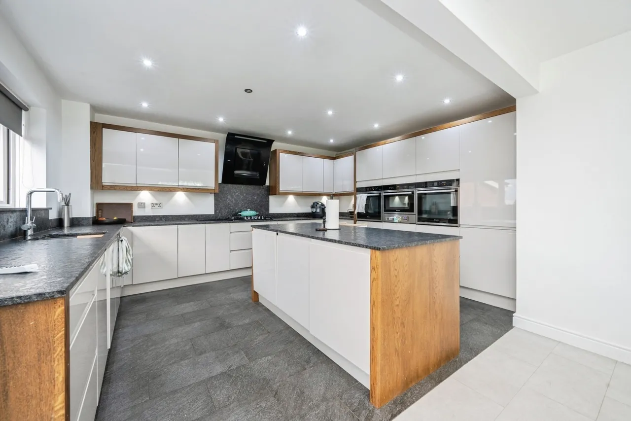 Owen Way, Higham Ferrers, NN10, photo 4