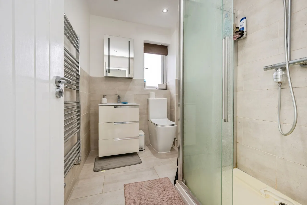 Owen Way, Higham Ferrers, NN10, photo 19