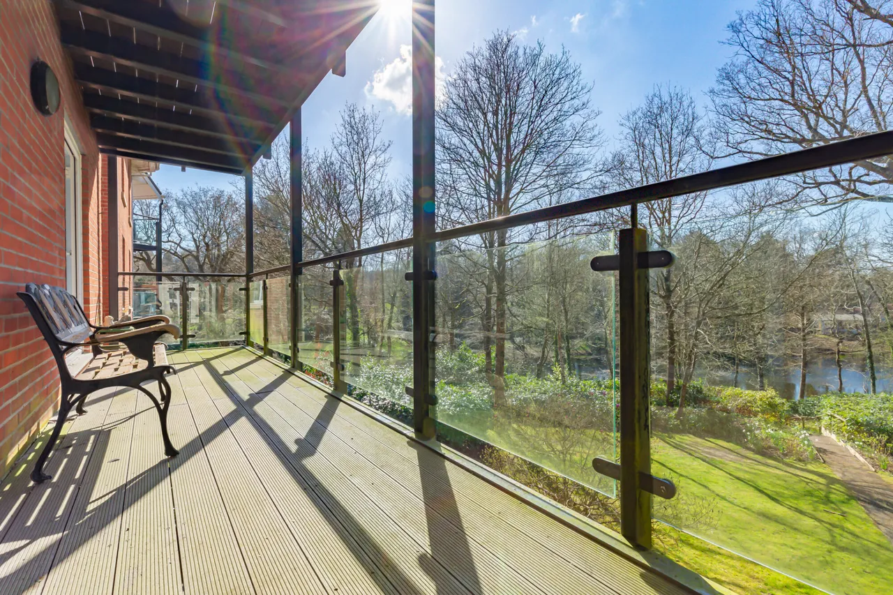 Warberry Park Gardens, Tunbridge Wells, Kent, TN4 8GJ, photo 2