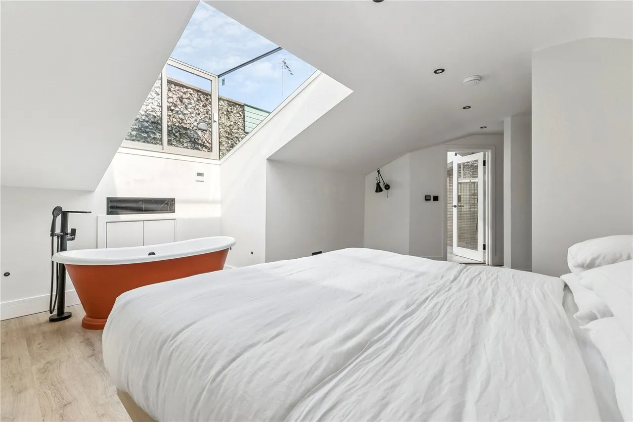 Lancaster Mews, London, W2, photo 5