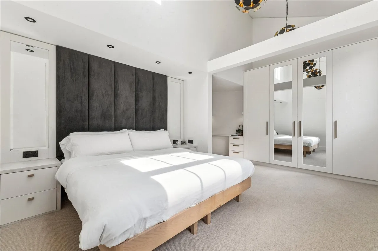 Lancaster Mews, London, W2, photo 4