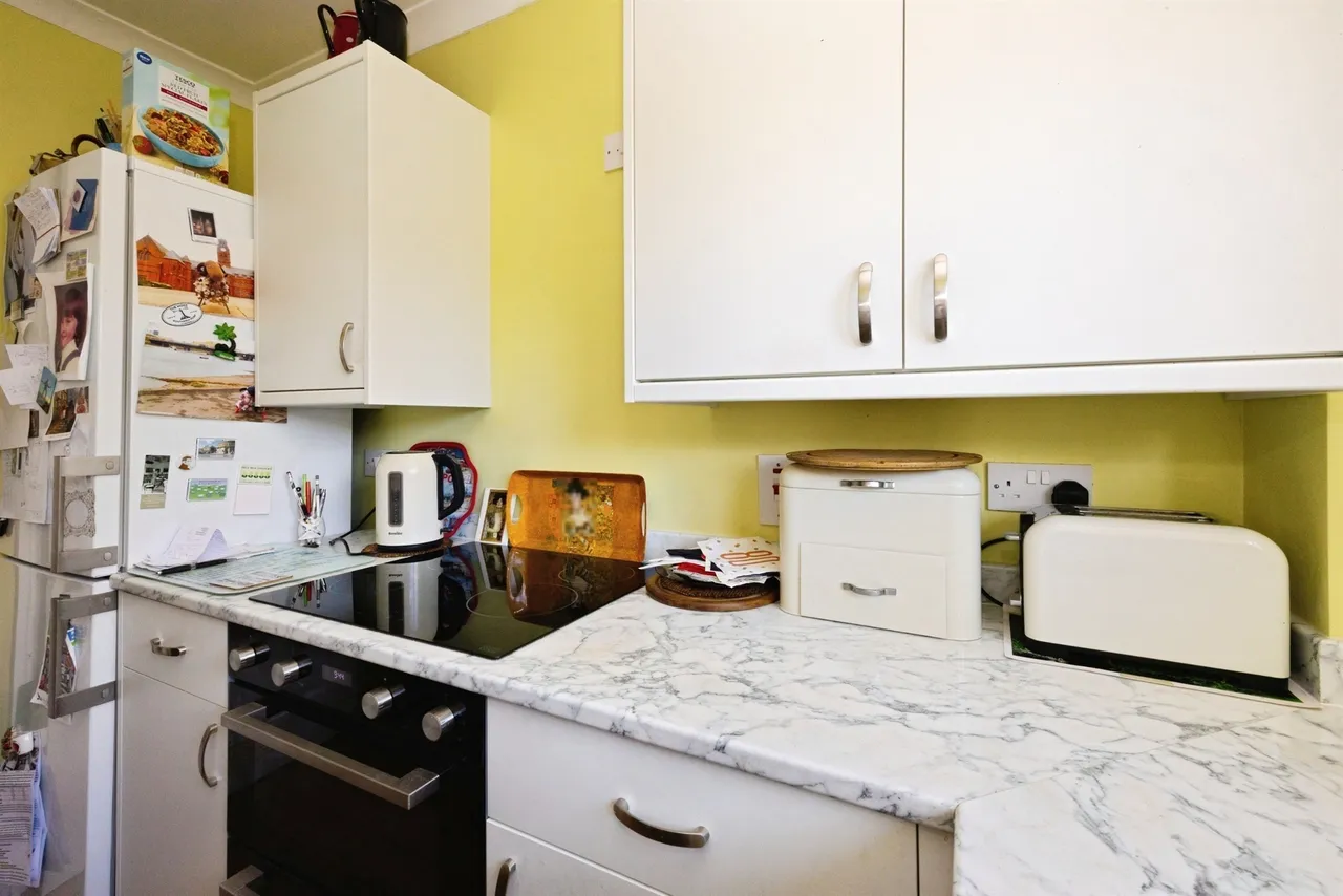 Wentworth Close, Lyminge, CT18, photo 11