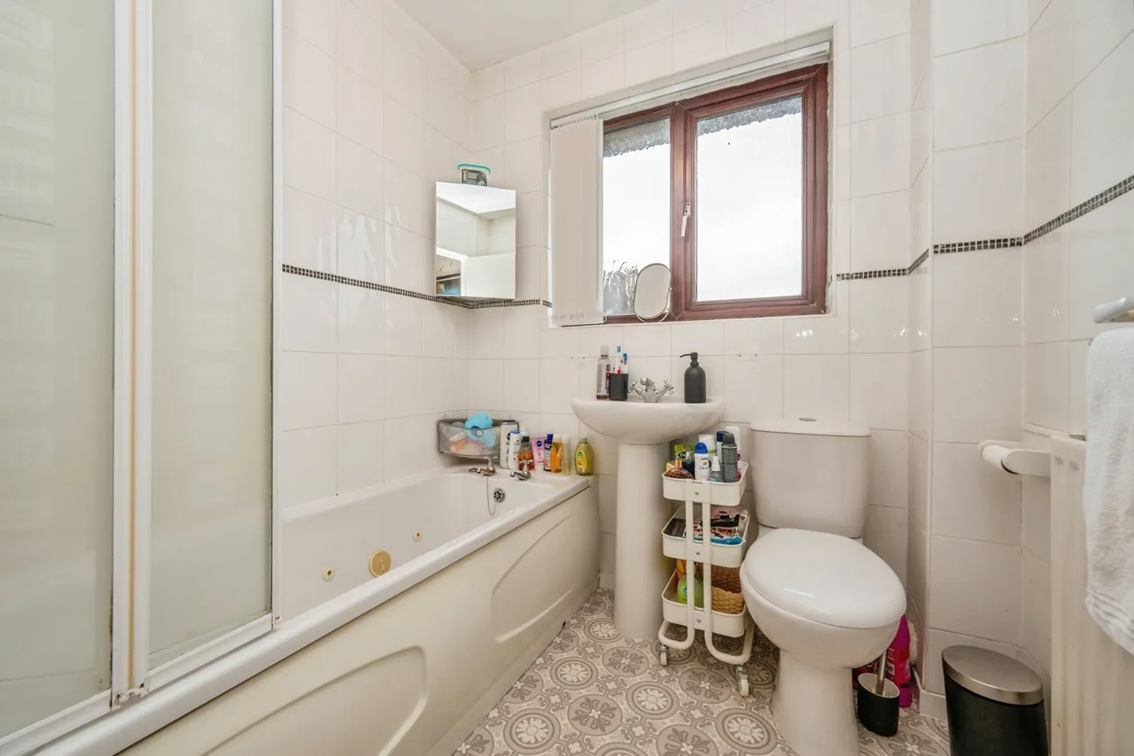 Oak Tree Close, Kingsbury, Tamworth, Warwickshire, B78, photo 17