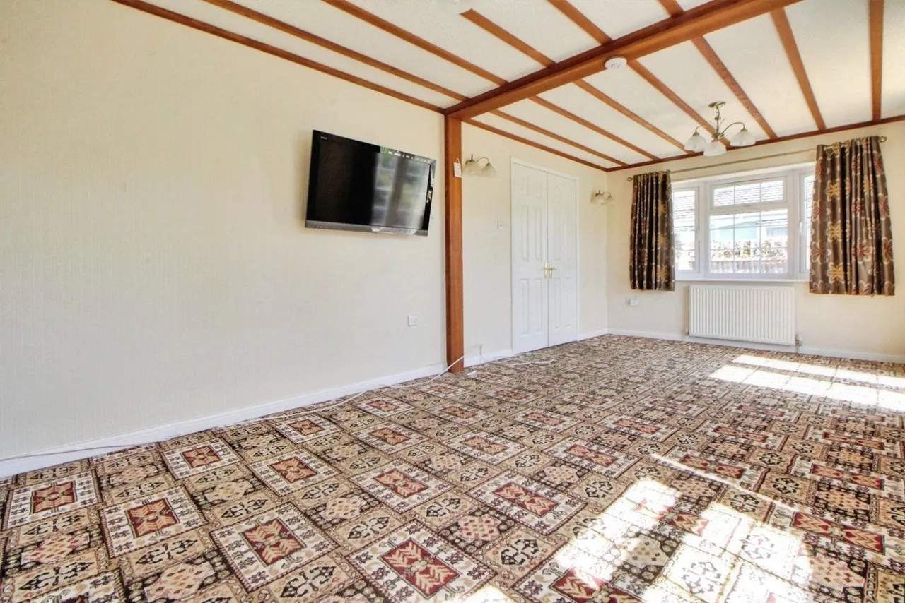 The Oaks, Surrey Hills Park, Normandy, Surrey, GU3 2BQ, photo 13