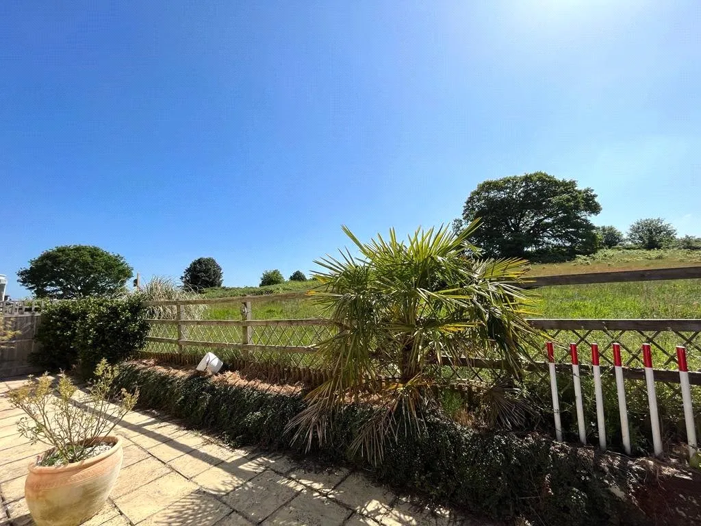 The Oaks, Surrey Hills Park, Normandy, Surrey, GU3 2BQ, photo 9