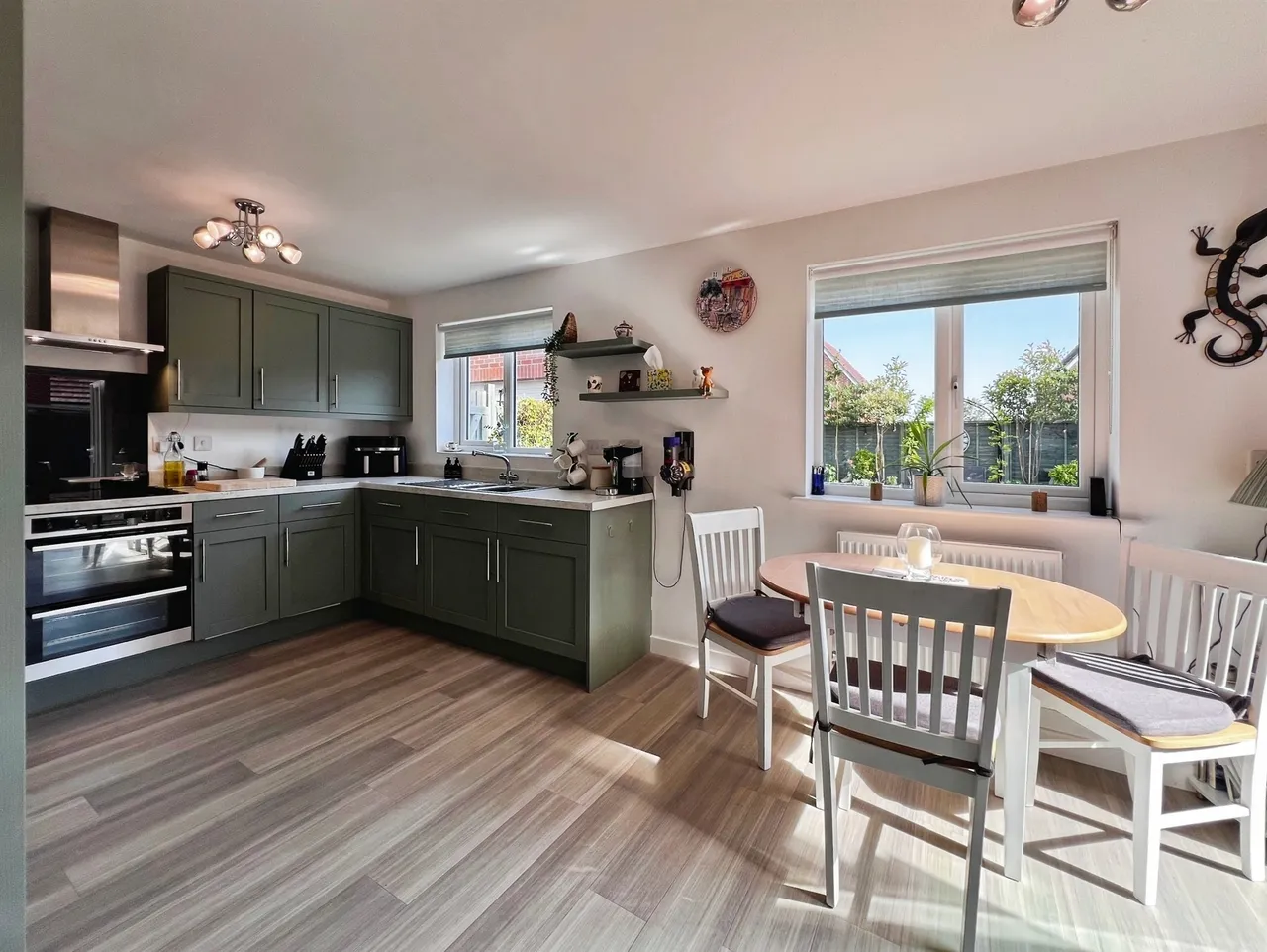 4 bed house for sale — Anderton Avenue, Wellesbourne, WARWICK