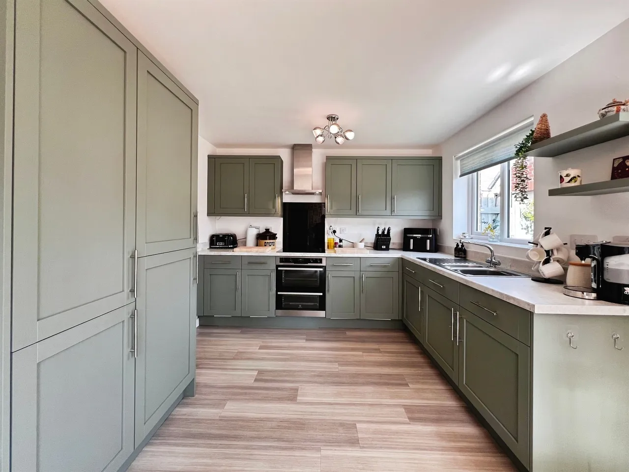 Anderton Avenue, Wellesbourne, WARWICK, photo 4