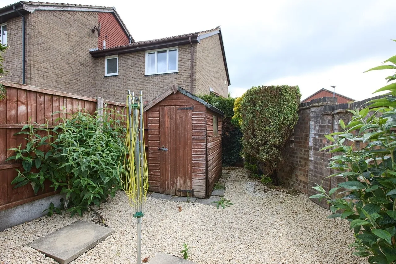 Swinderby Drive, Oakwood, Derby, photo 8