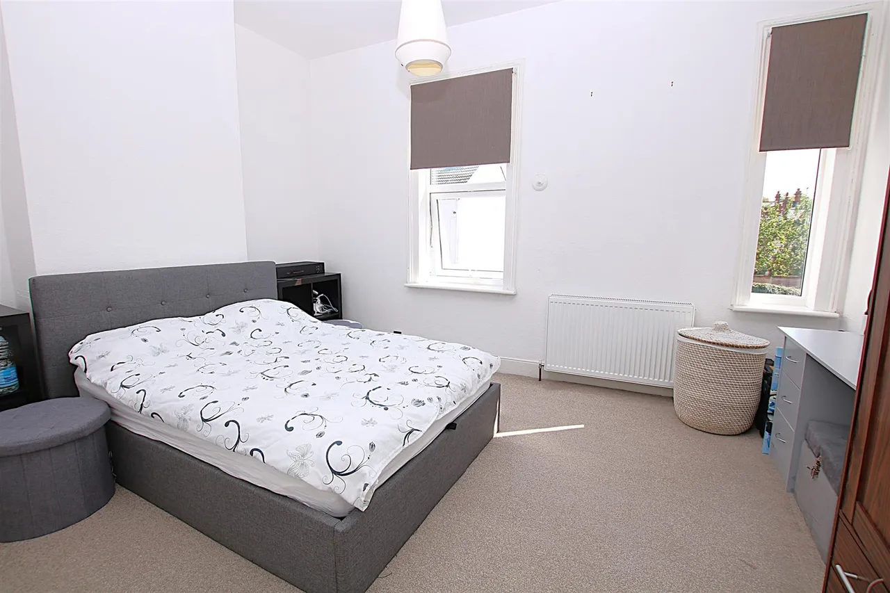 Thirlestane Road, Far Cotton, photo 7