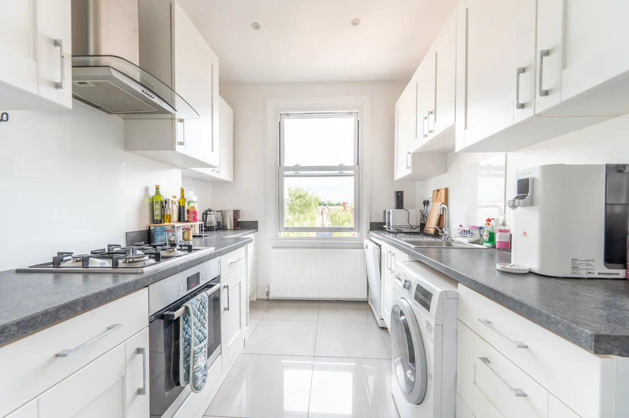 98b Mora Road, London, photo 8
