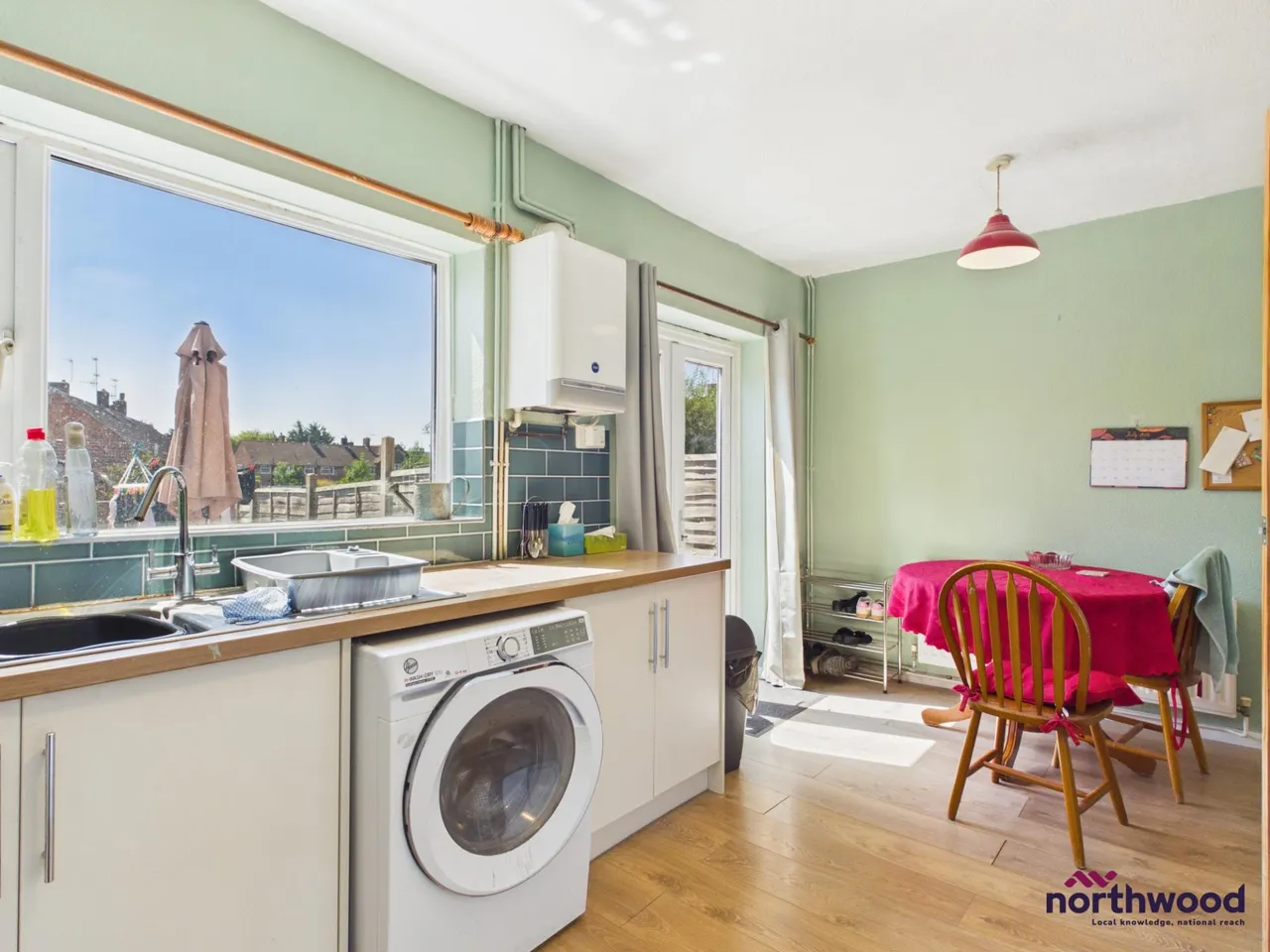 Crawley Crescent, Hampden Park, BN22, photo 8