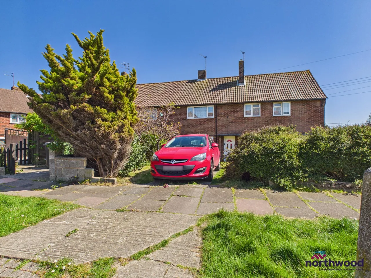 Crawley Crescent, Hampden Park, BN22, photo 17