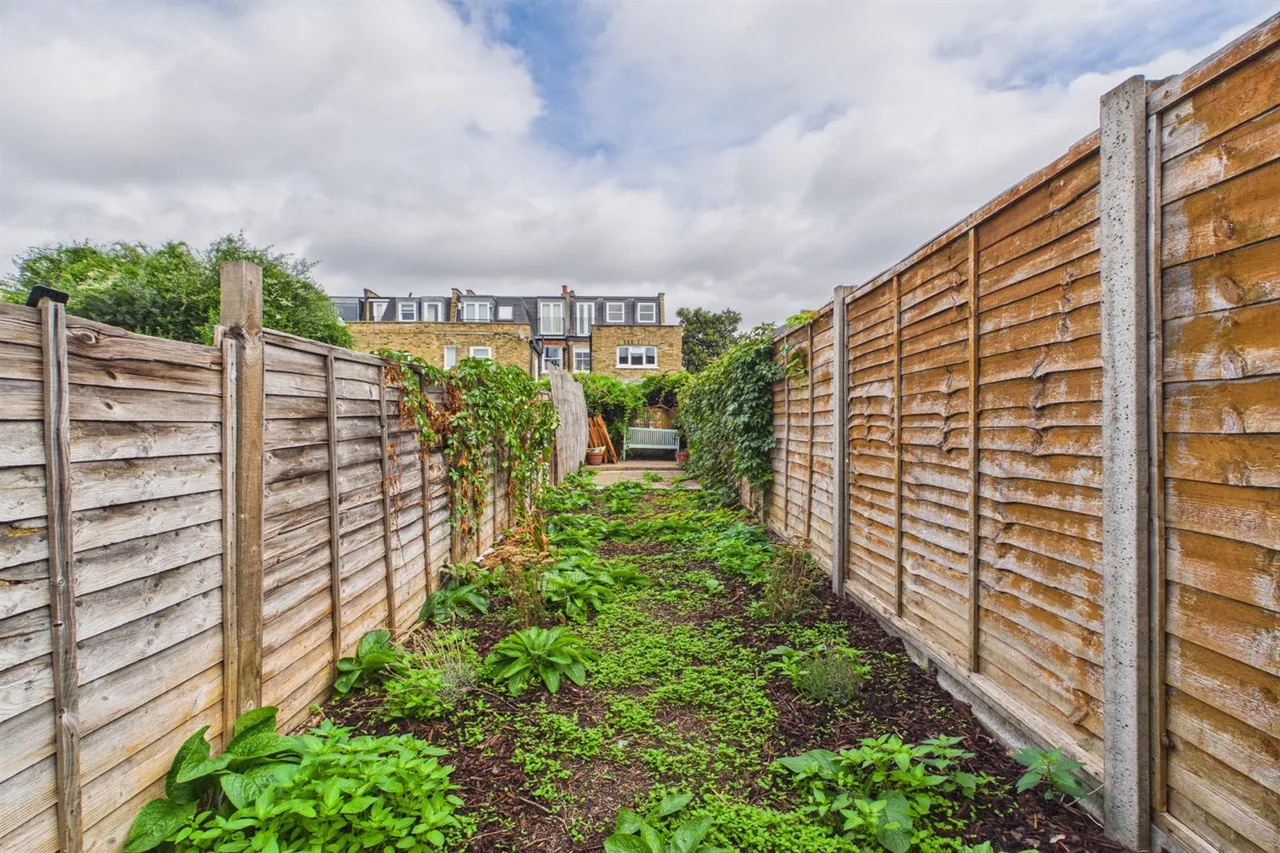 Fulham, London, SW6 2RS, photo 8