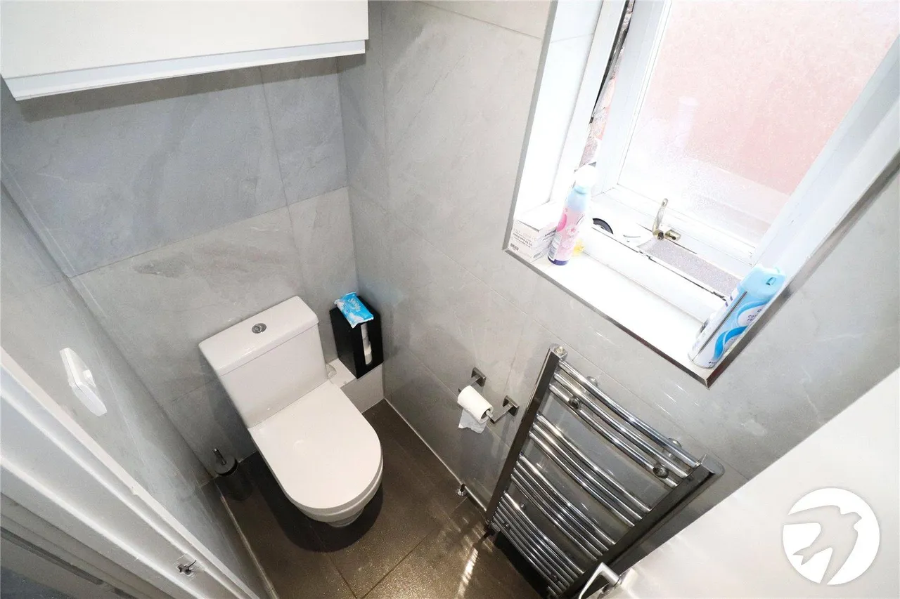 Northwood Place, DA18, photo 15