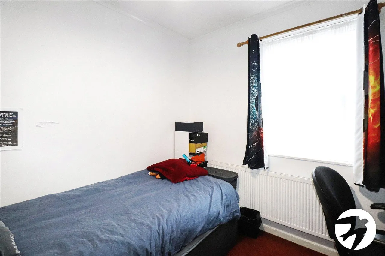 Northwood Place, DA18, photo 6