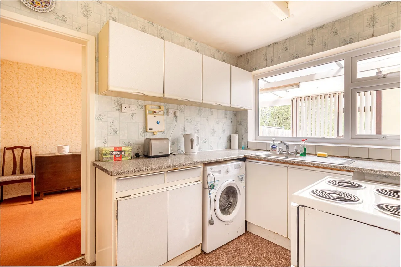 Haverford Drive, Rednal, Birmingham, West Midlands, B45 8QX, photo 5