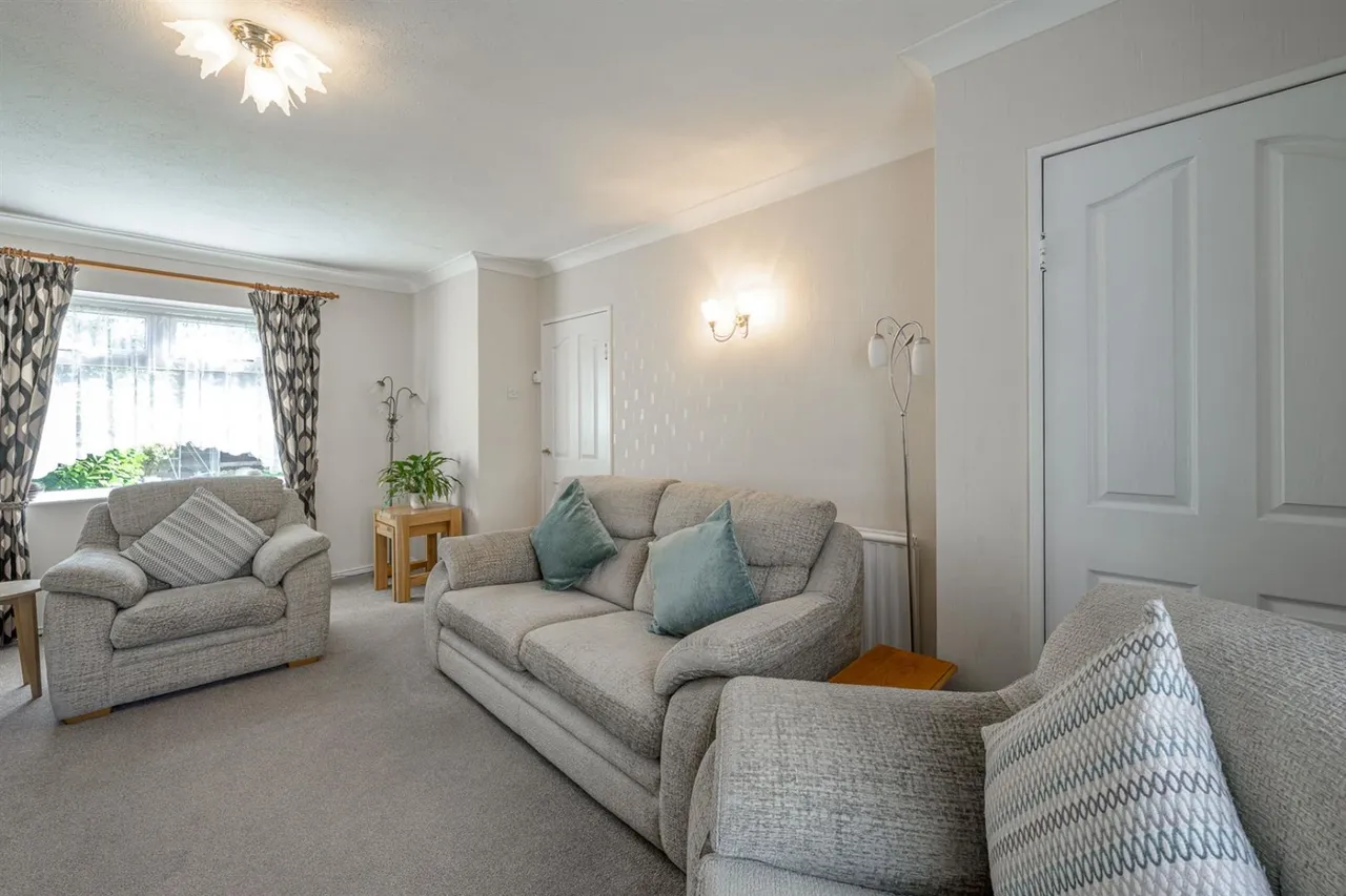 Barnett Lane, Wordsley, DY8 5PX, photo 4