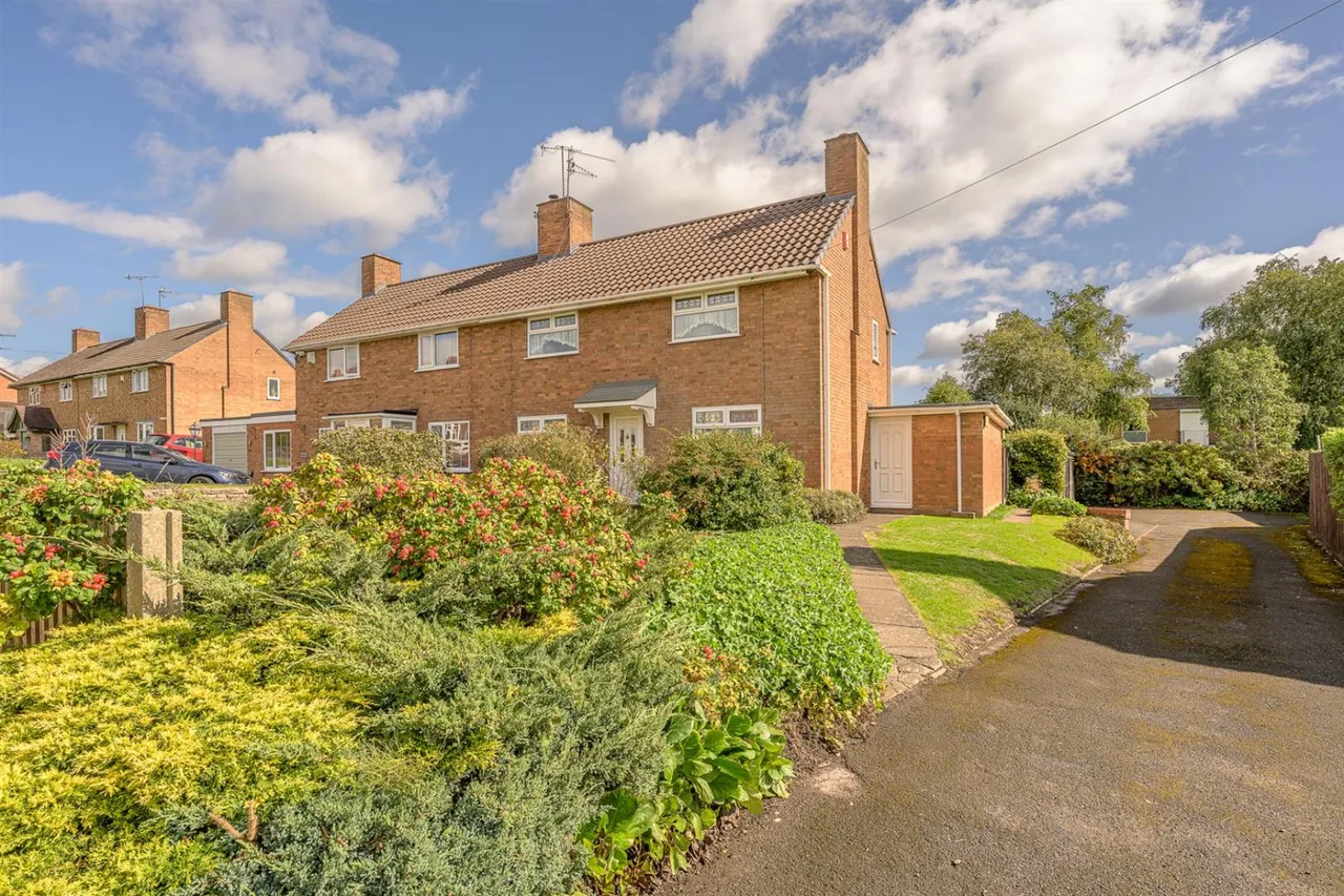 3 bed house for sale — Barnett Lane, Wordsley, DY8 5PX