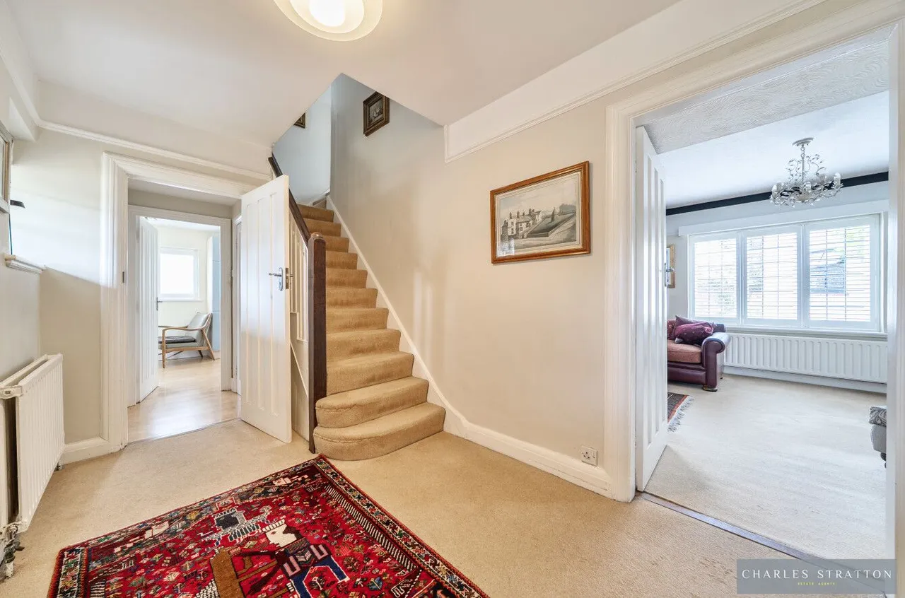 Meadway, Romford, RM2, photo 5