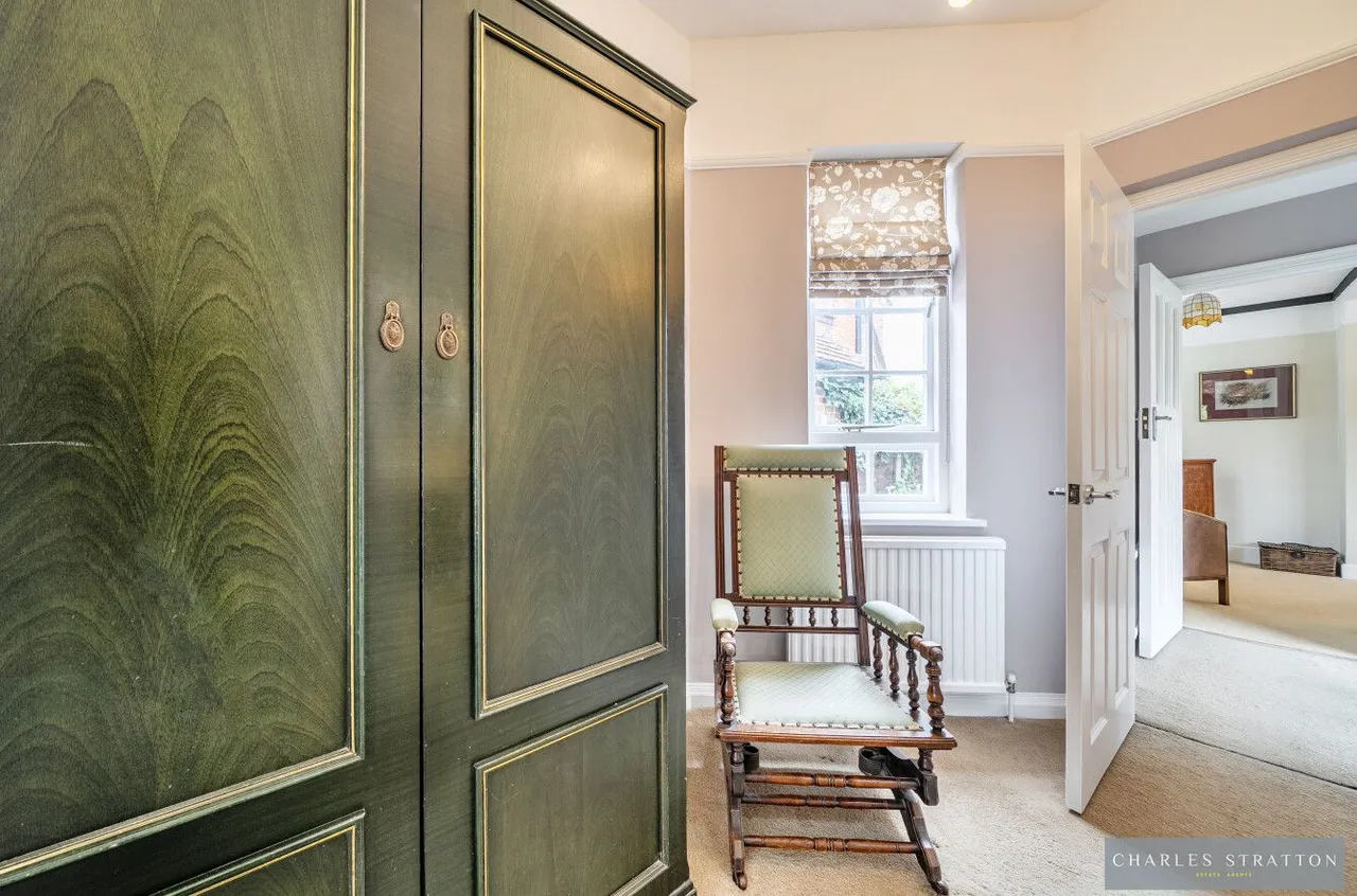 Meadway, Romford, RM2, photo 15