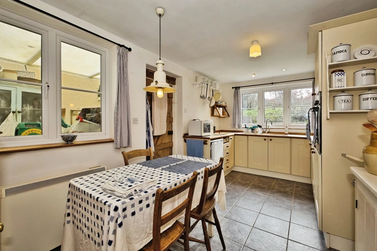 Byway Cottage, Purtington, TA20, photo 8