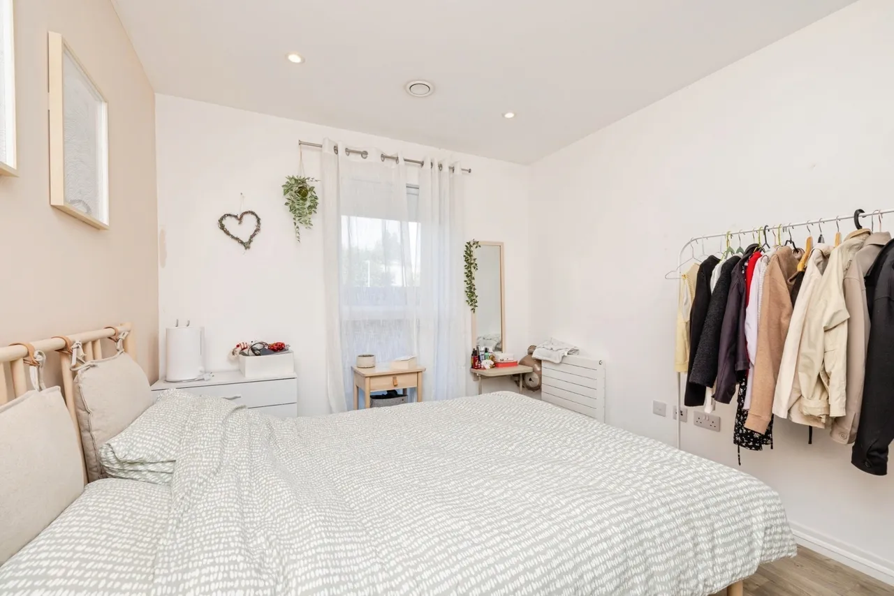 Station Approach, London, SE26, photo 12