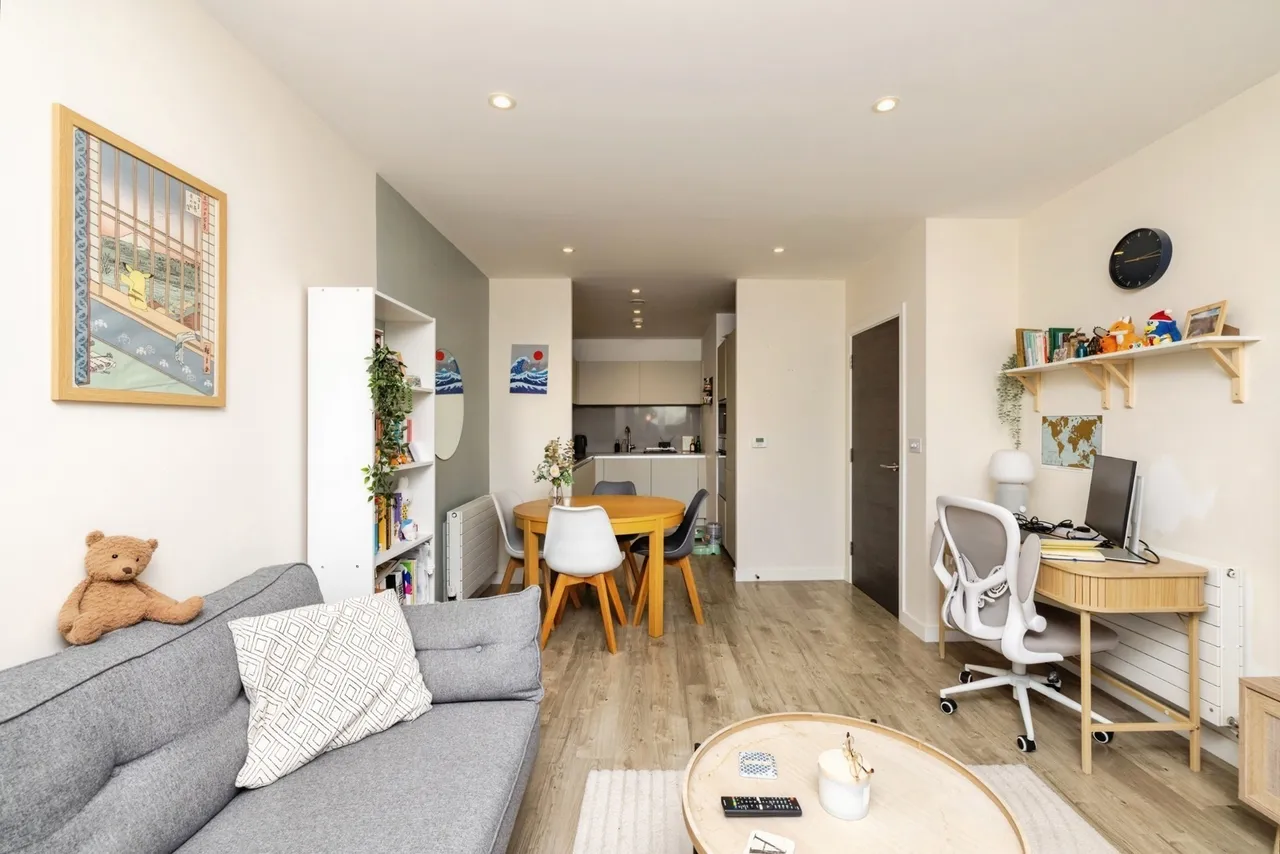 1 bed flat for sale, Station Approach, London, SE26