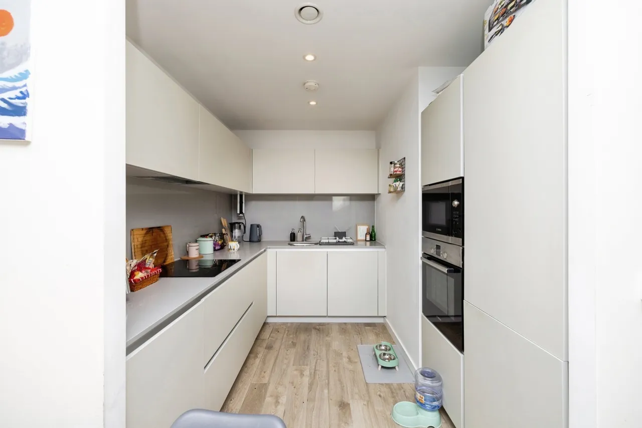 Station Approach, London, SE26, photo 7