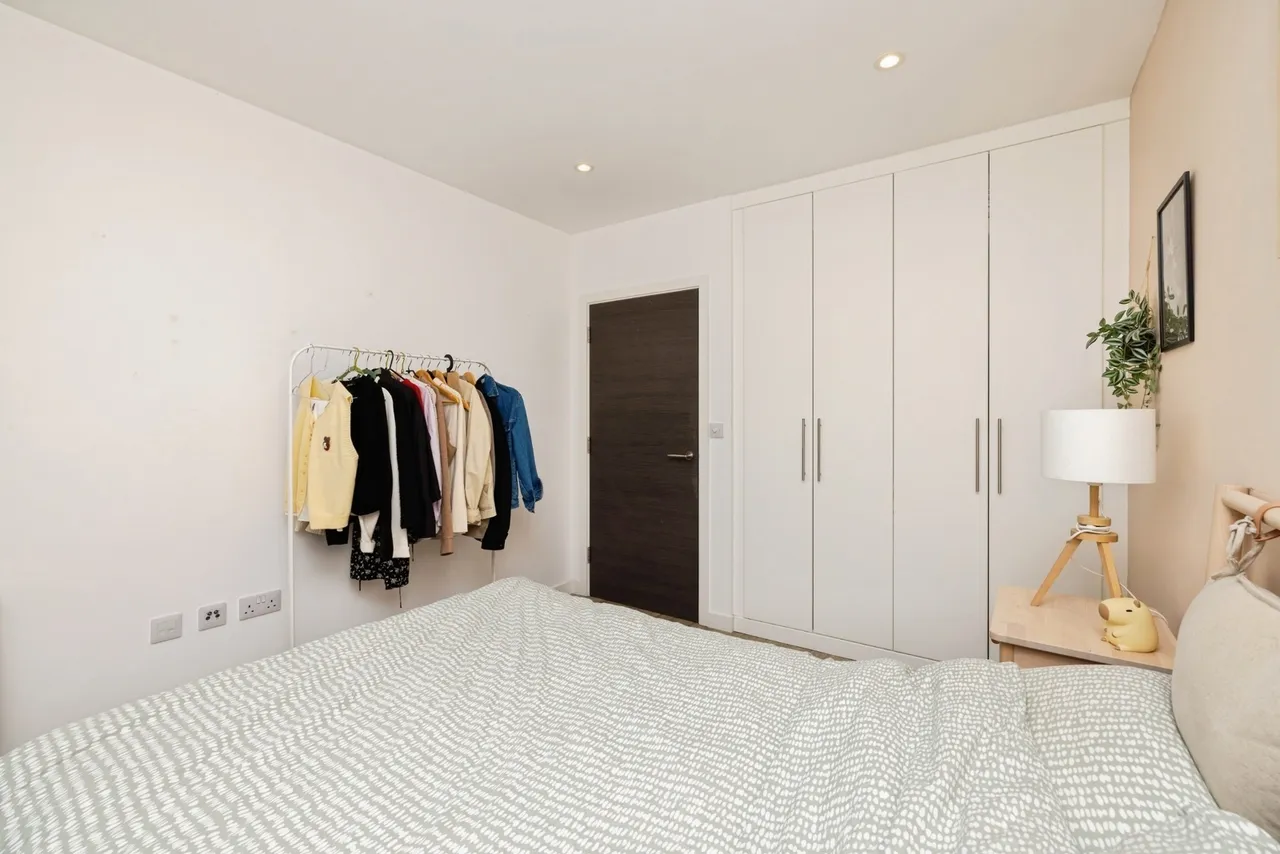 Station Approach, London, SE26, photo 14