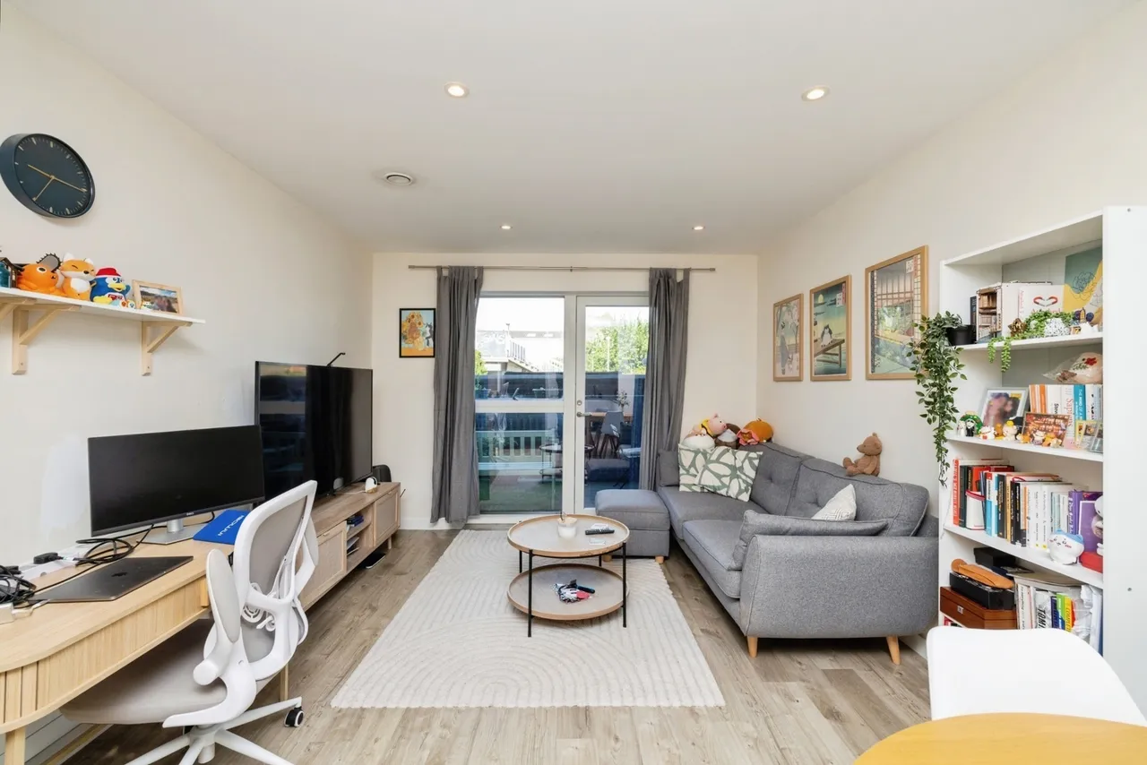 Station Approach, London, SE26, photo 15