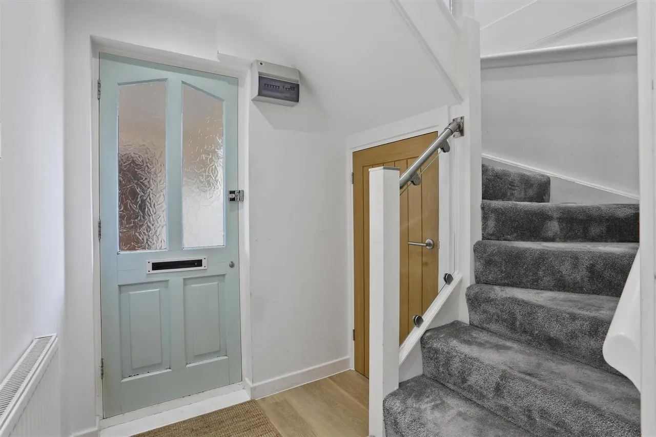 Oakdene Mews, Sutton, SM3 9LE, photo 11